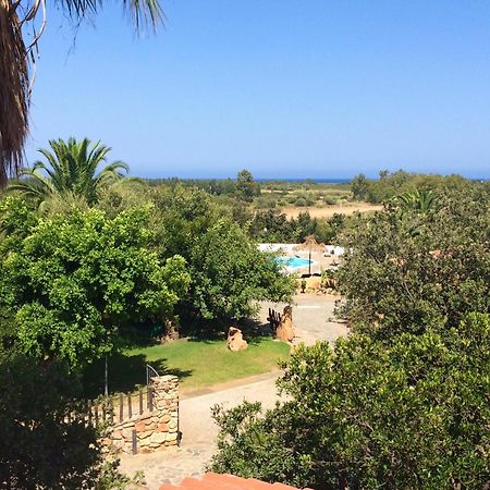 Il Castello Hotel Villaputzu Bagian luar foto