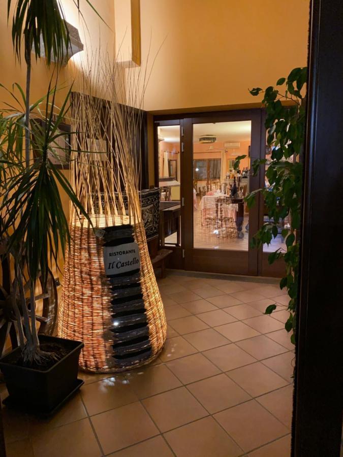 Il Castello Hotel Villaputzu Bagian luar foto