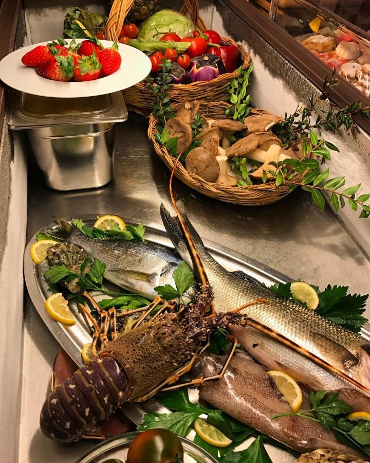 Il Castello Hotel Villaputzu Bagian luar foto