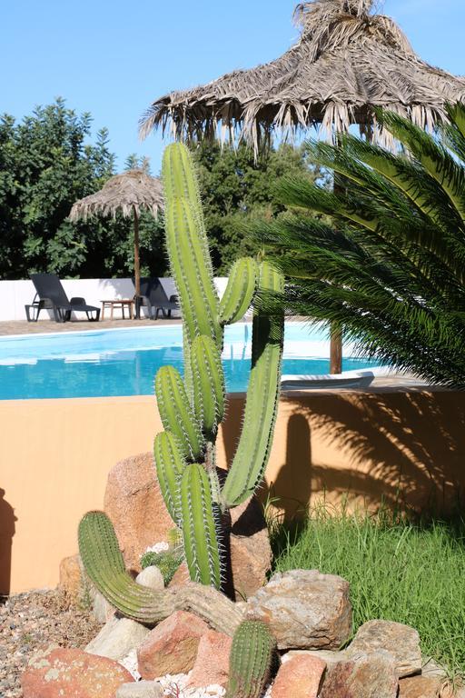 Il Castello Hotel Villaputzu Bagian luar foto