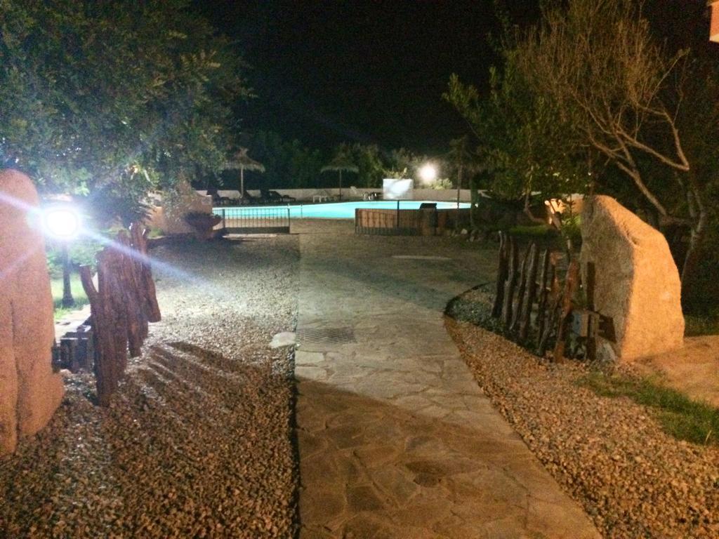 Il Castello Hotel Villaputzu Bagian luar foto