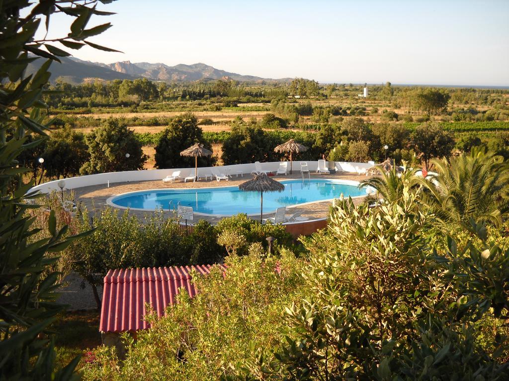 Il Castello Hotel Villaputzu Bagian luar foto